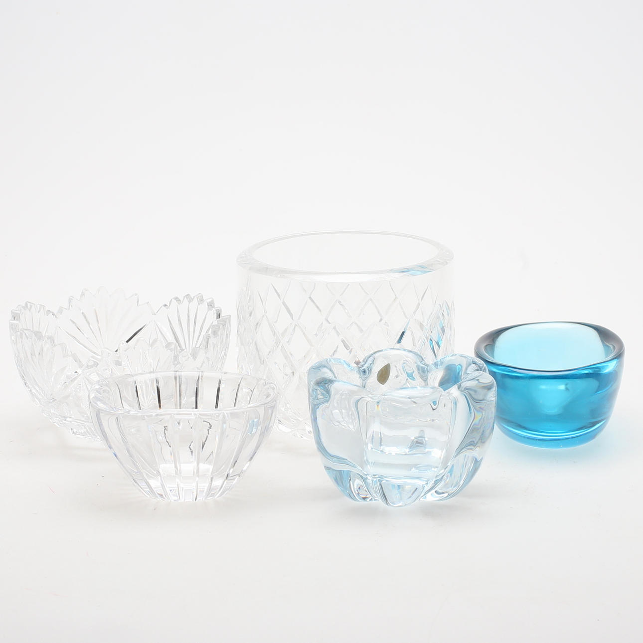 SKÅLAR, 5 st, glas/kristall, mestadels Orrefors, 1900-tal.