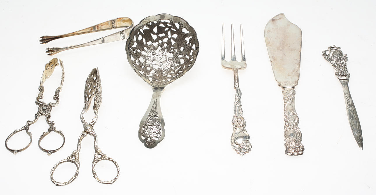 TÅRTBESTICK M M, 7 delar, silver, 1900-tal.