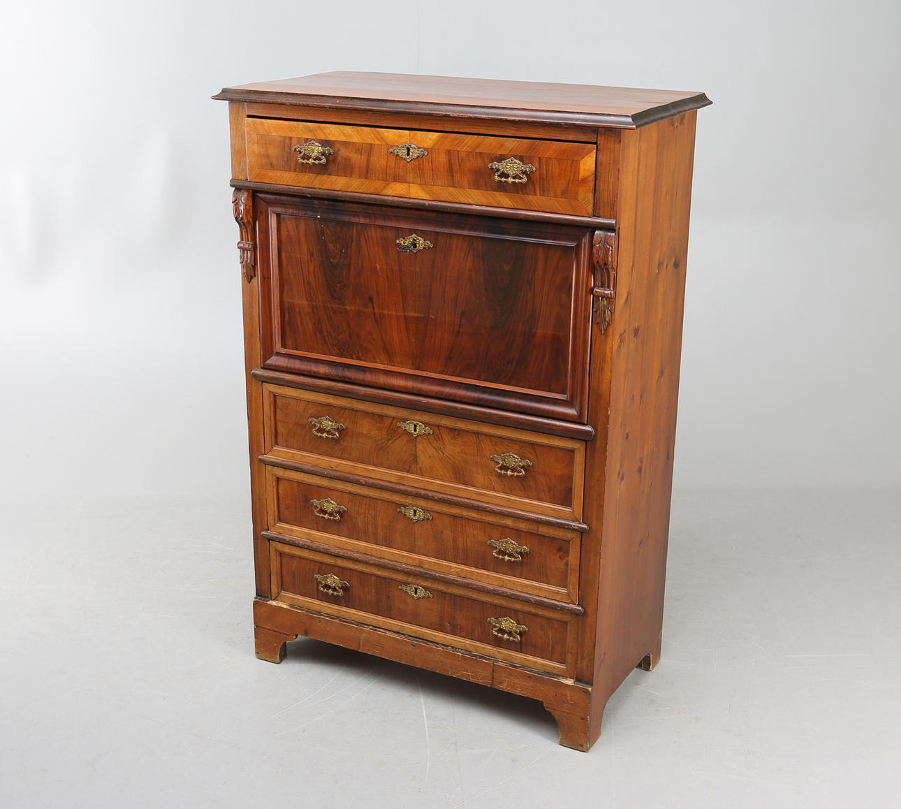 CHIFFONJÈ, 1800-tal.