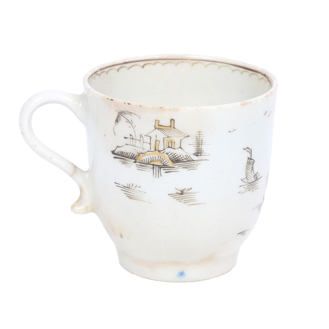 EN LOWESTOFT PORCELÆN KAFFEKOP.