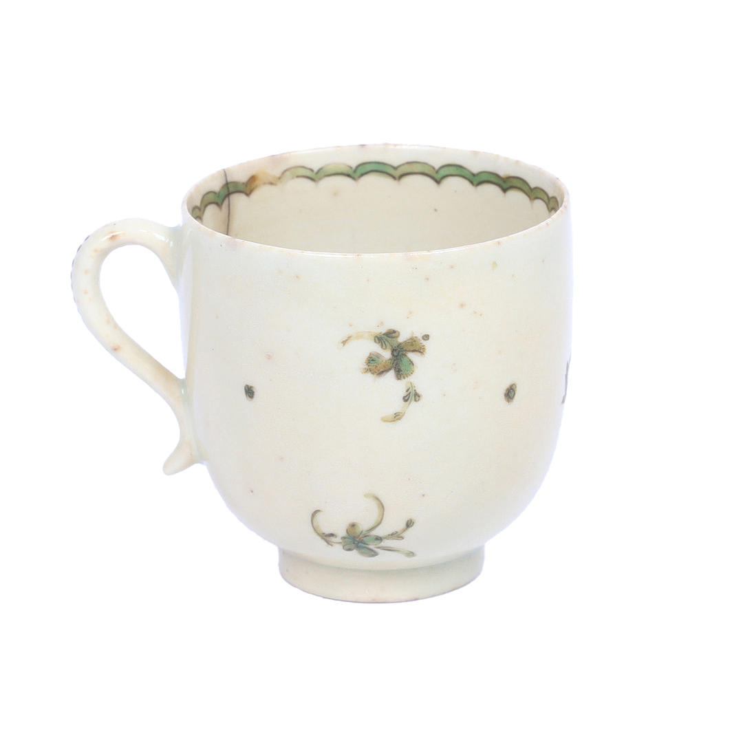 A LOWESTOFT PORCELAIN COFFEE CUP. Ceramics & Porcelain - European ...