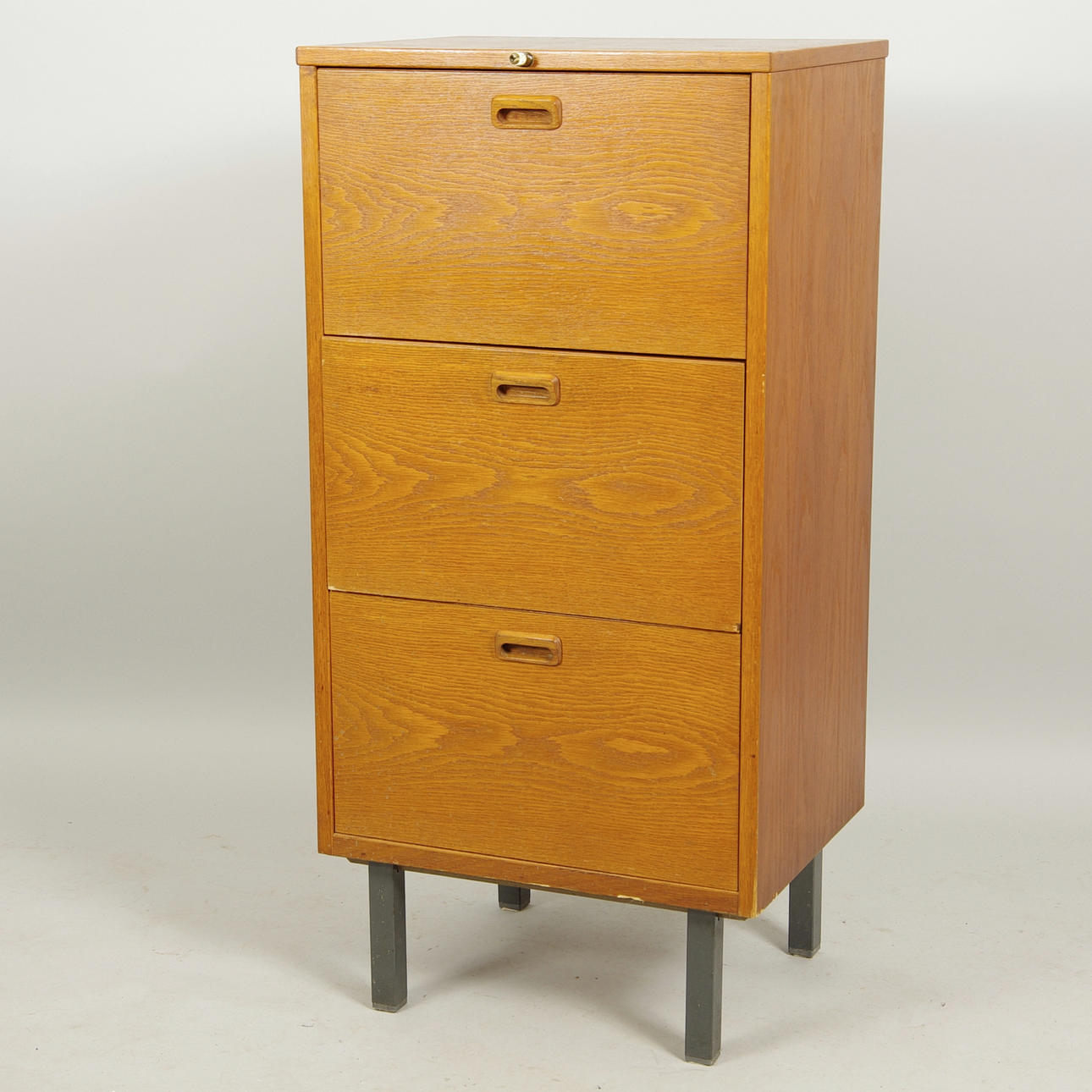 ARKIVSKÅP, teak,1900-talets mitt.