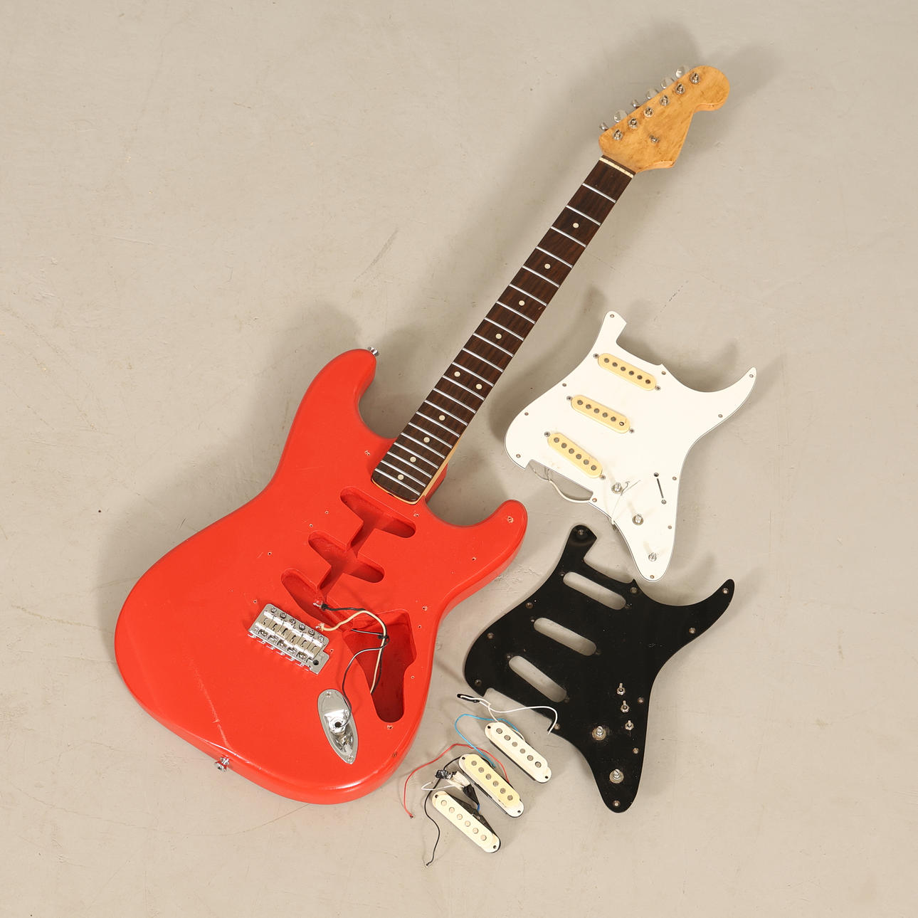 ELECTRIC GUITAR Stratocaster model, disassembled.