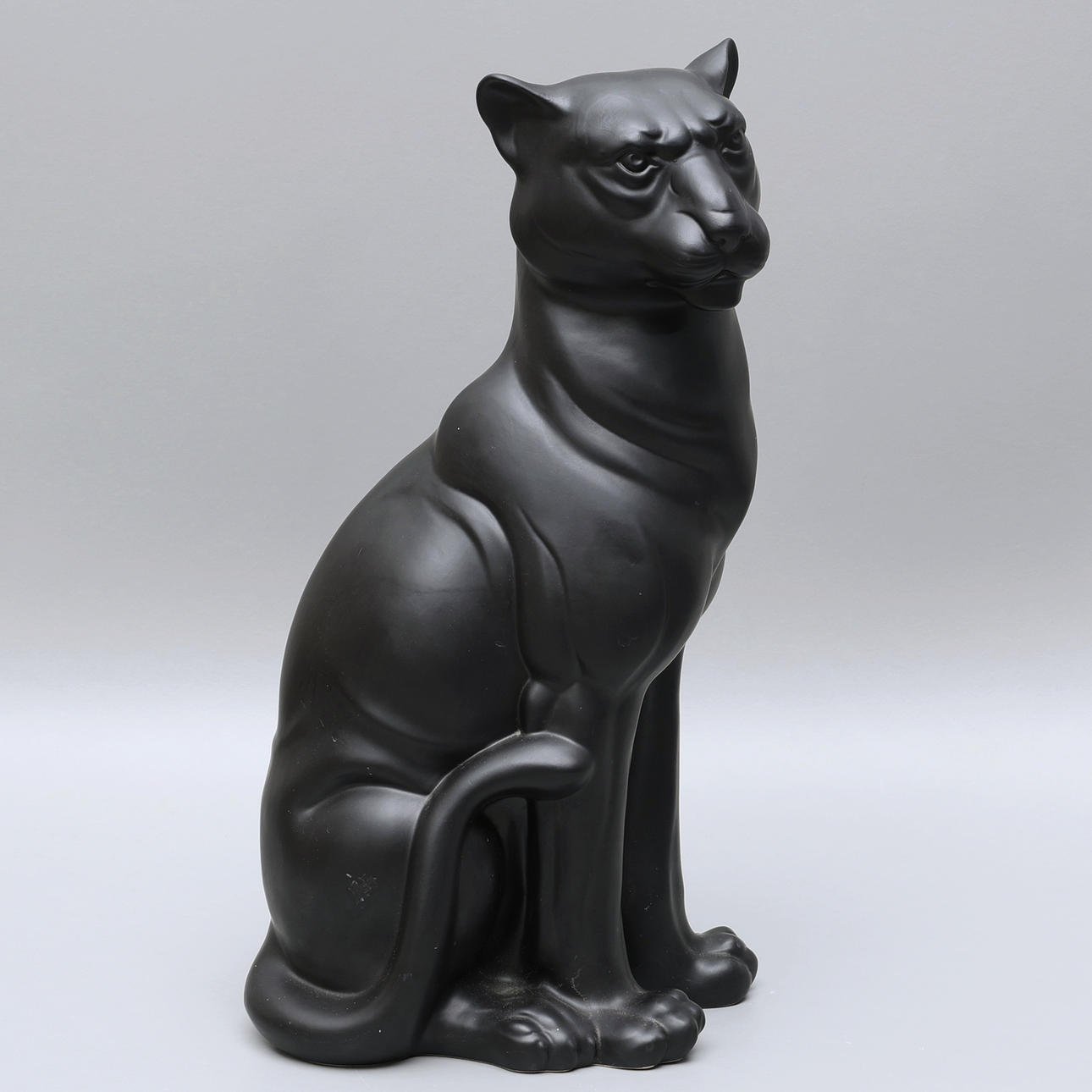 GOLVFIGURIN, keramik, panter, 1900/2000-tal.