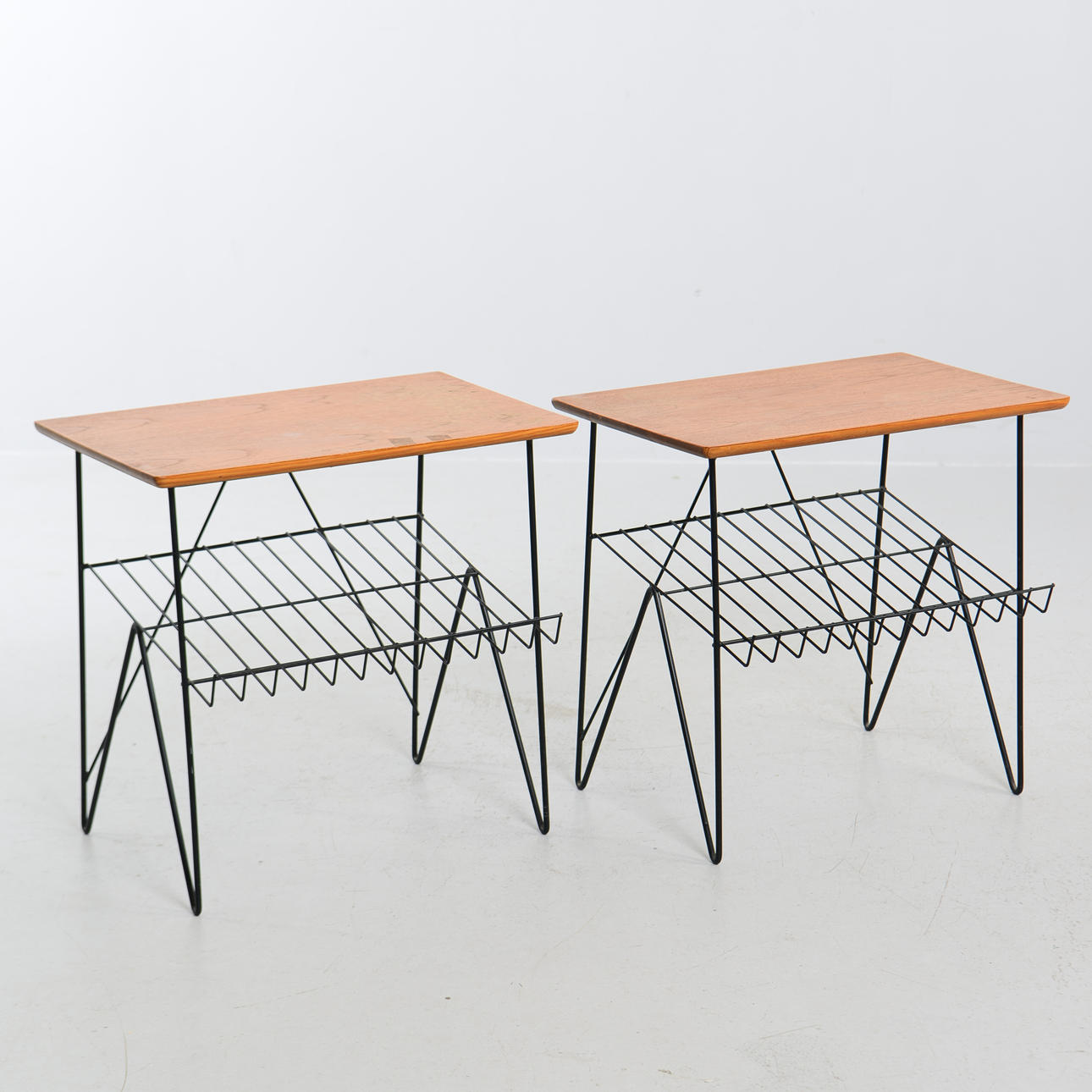 SÄNGBORD, ett par, teak, 1950-tal.