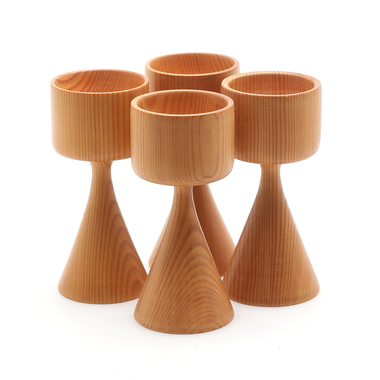 ÄGGKOPPAR, 4 st, Johnny Mattsson, Gävle, trä, omkring 1900-talets mitt.