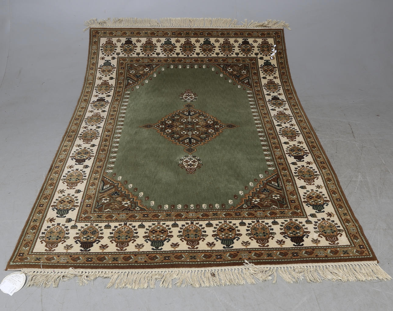 MATTA, Kasthall, 170 x 240 cm.