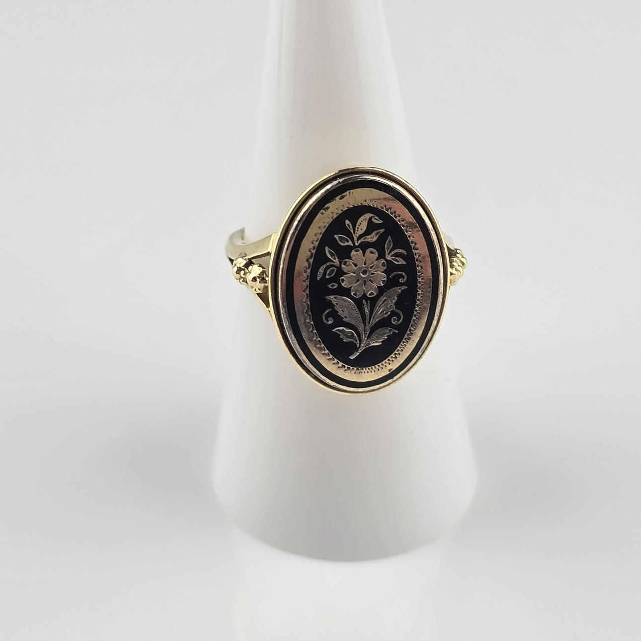 Gold Ring im Biedermeier Stil, Gelbgold 585.