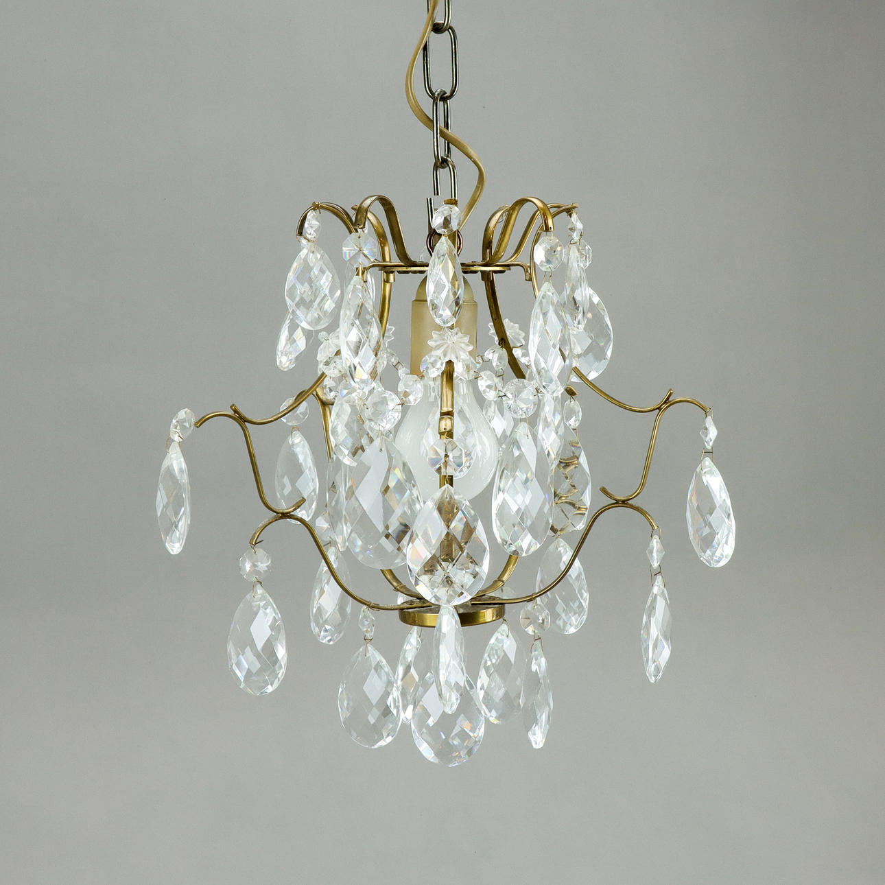 CRYSTAL CHANDELIER Barok stil.