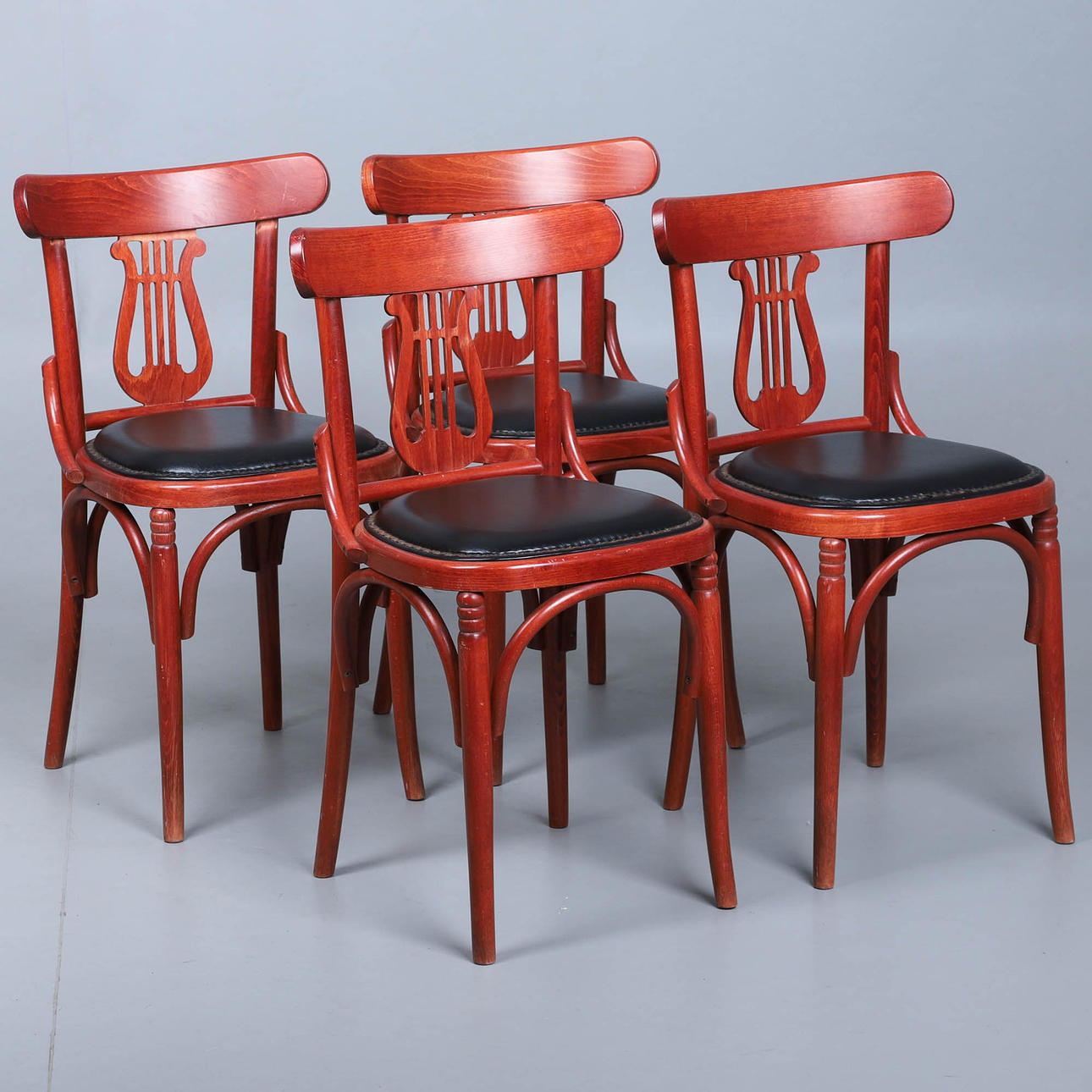 BAUMANN STOLAR, 4 ST, 1900-TALETS ANDRA HÄLFT.