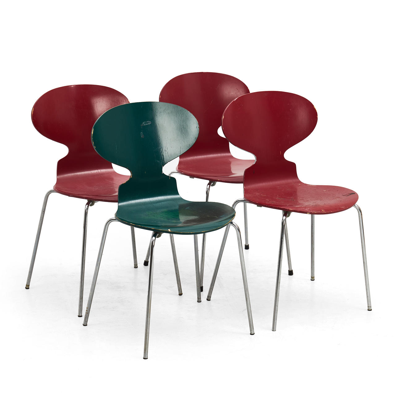 ARNE JACOBSEN. Stolar 3 +1 st, "Myran", trä.