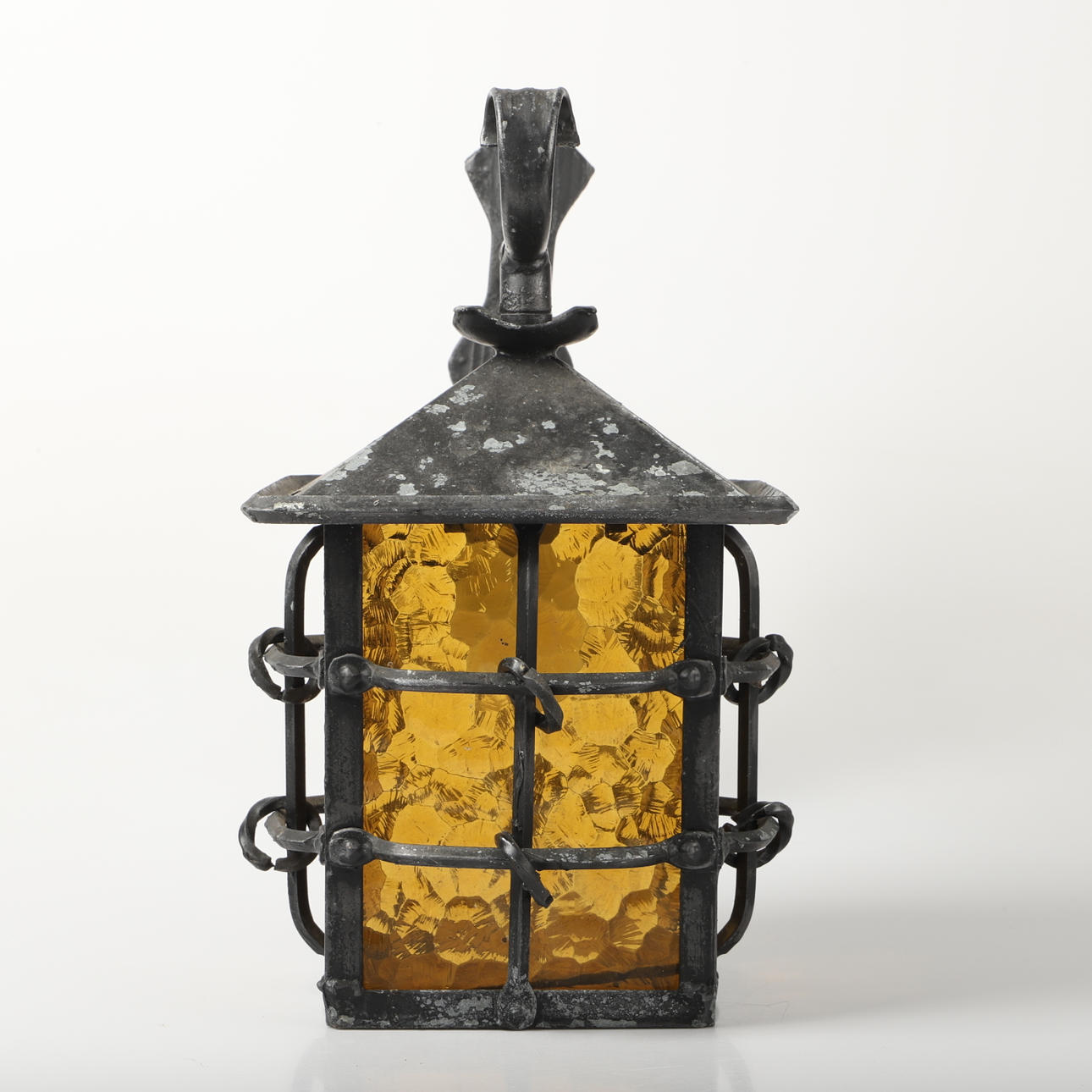 UTEBELYSNING, smide/glas, 1900-tal.