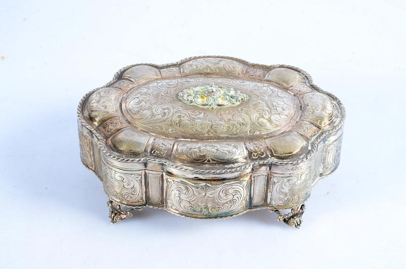 LOCKASK, silver, vikt 448,2 gram.