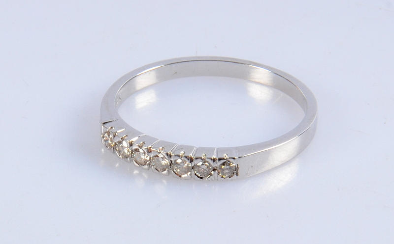 DIAMANTRING, 18K.