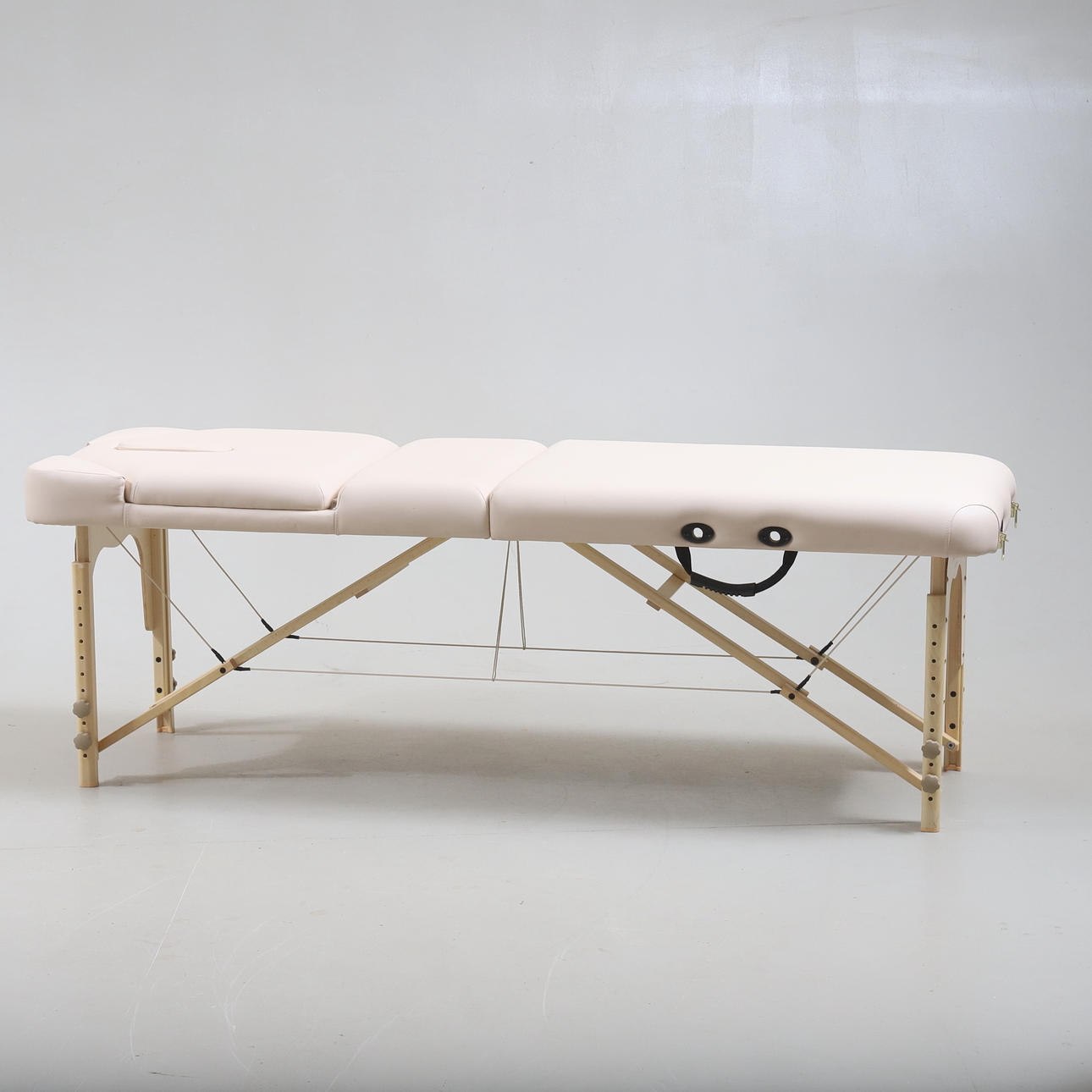 MASSAGEBÄNK, Harmony Sweden, samtida.