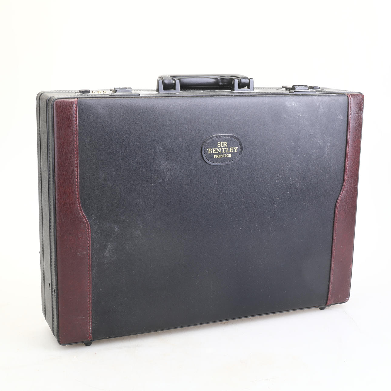 PORTFOLIO, Sir Bentley Prestige.