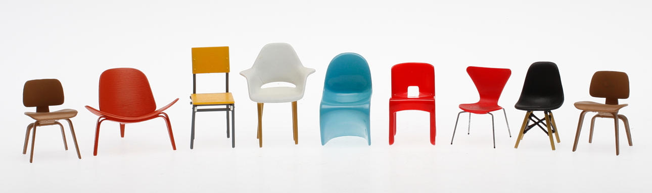 MINIATYRER, 10 st, trä och plast, modern design.