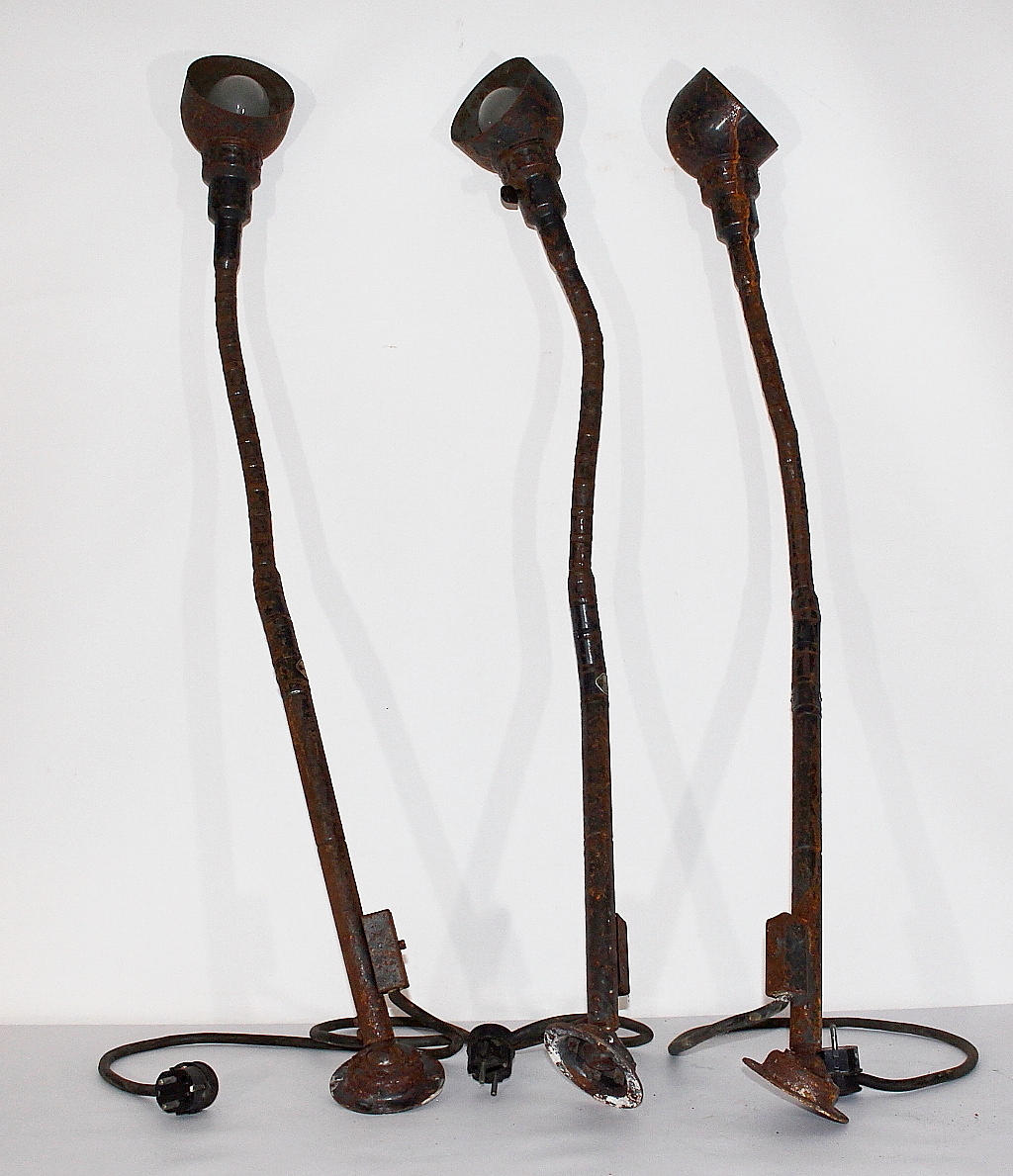 INDUSTRILAMPOR, 3 st, metall, Brottby Mekaniska verkstad Mölndal.