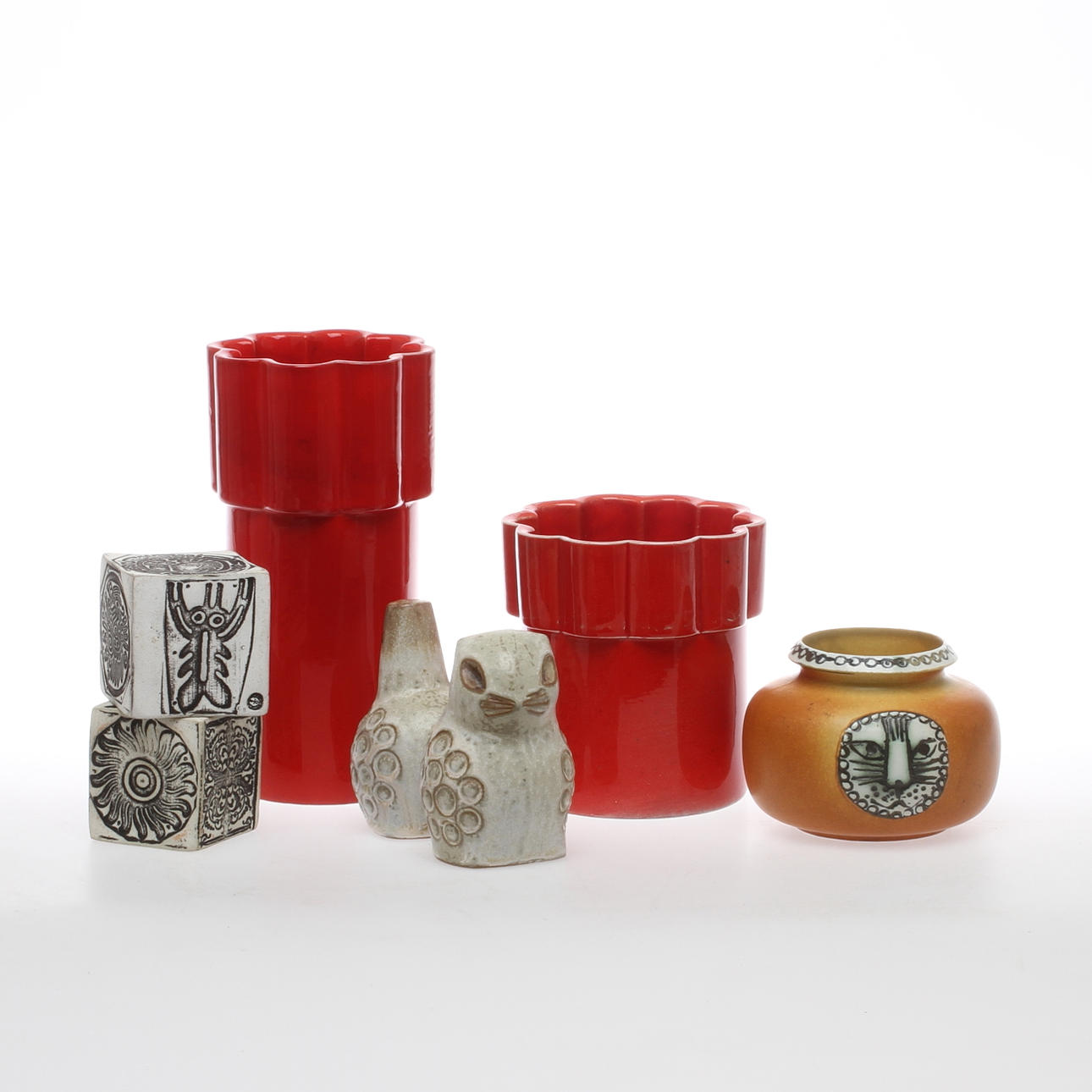 PARTI KERAMIK GUSTAVSBERG, 6 delar, bland annat Lisa Larson, Bengt Berglund.