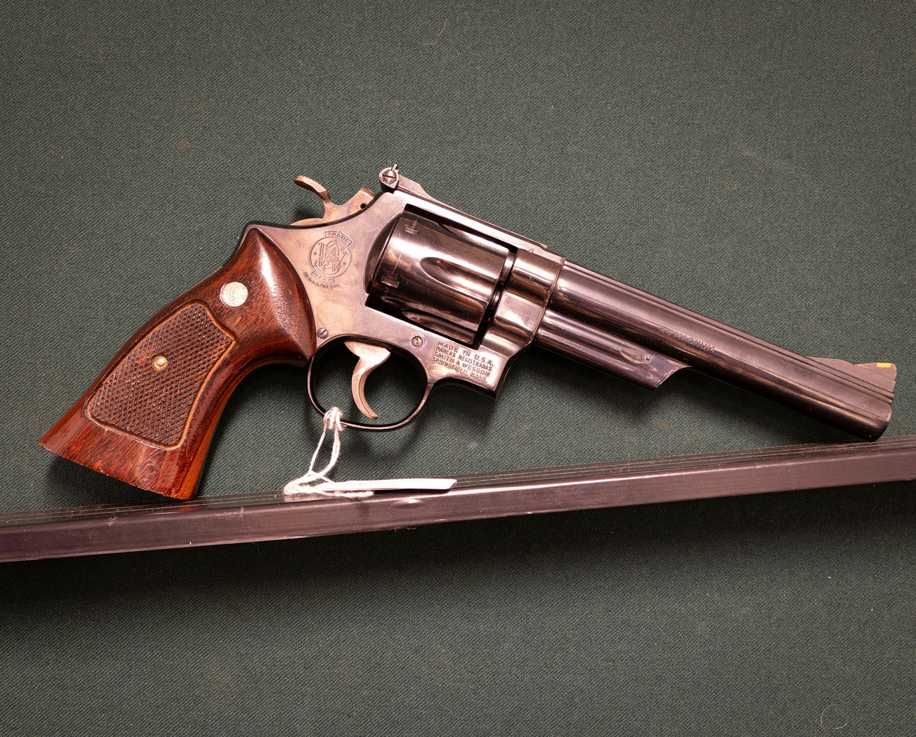 Smith&Wesson Model 29. Caliber 44magnum. Additional No. 34271. Licence ...