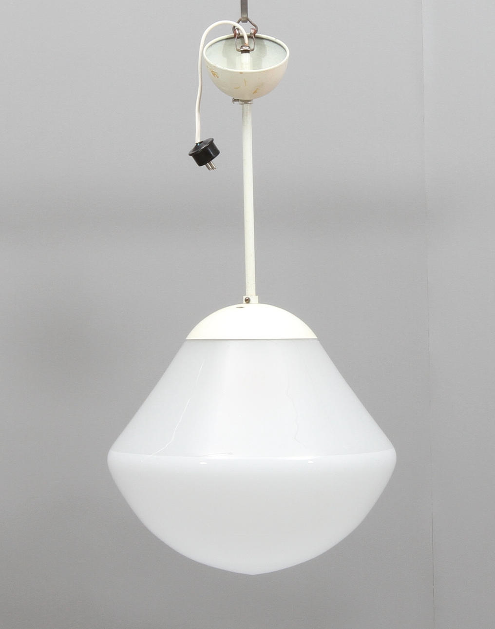 TAKLAMPA, funkis, 1900-tal.