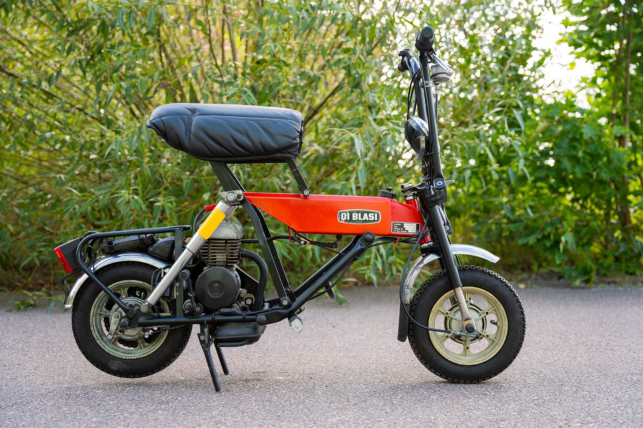 DI BLASI, modell R7, 1980-tal.