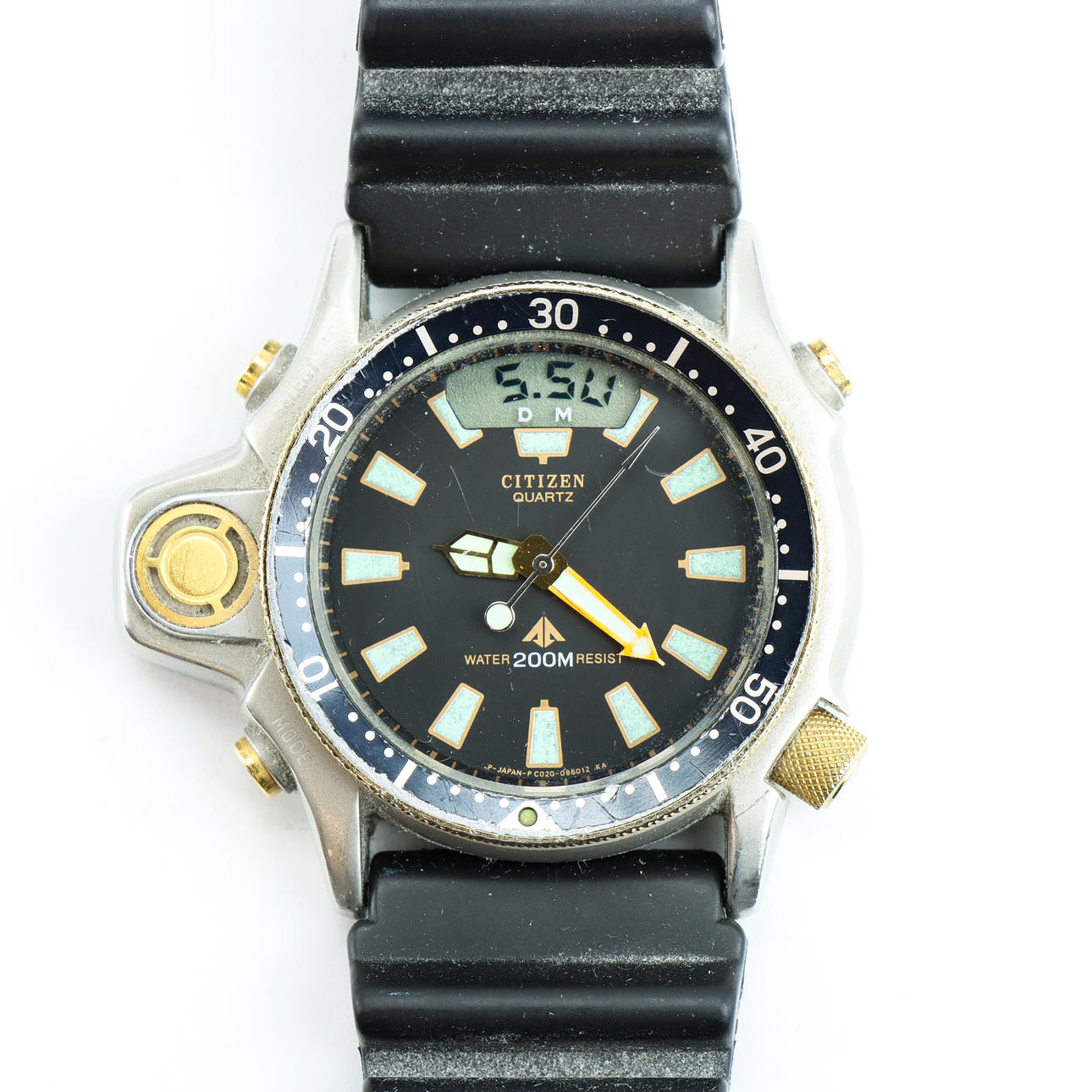 DIVING WATCH Citizen, Aqualand; Japan.