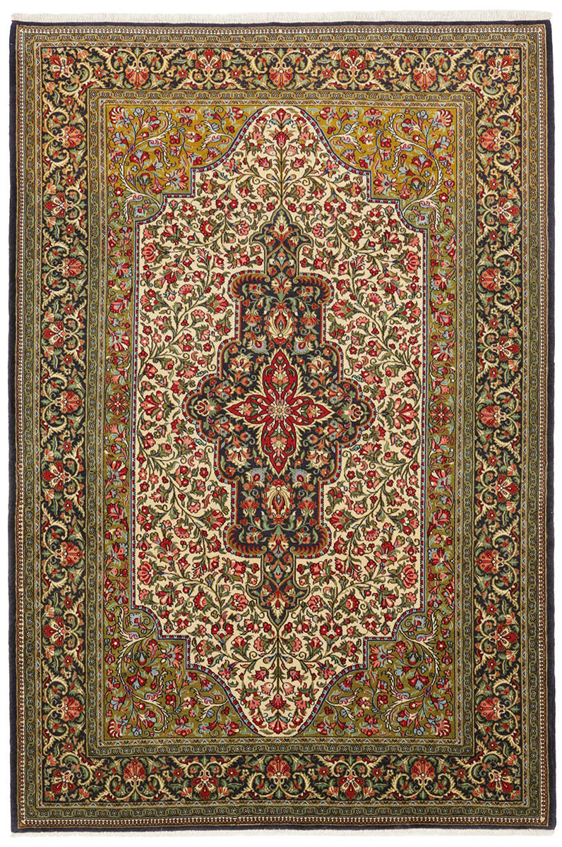 MATTA, Persisk. Qom 207x137 cm.