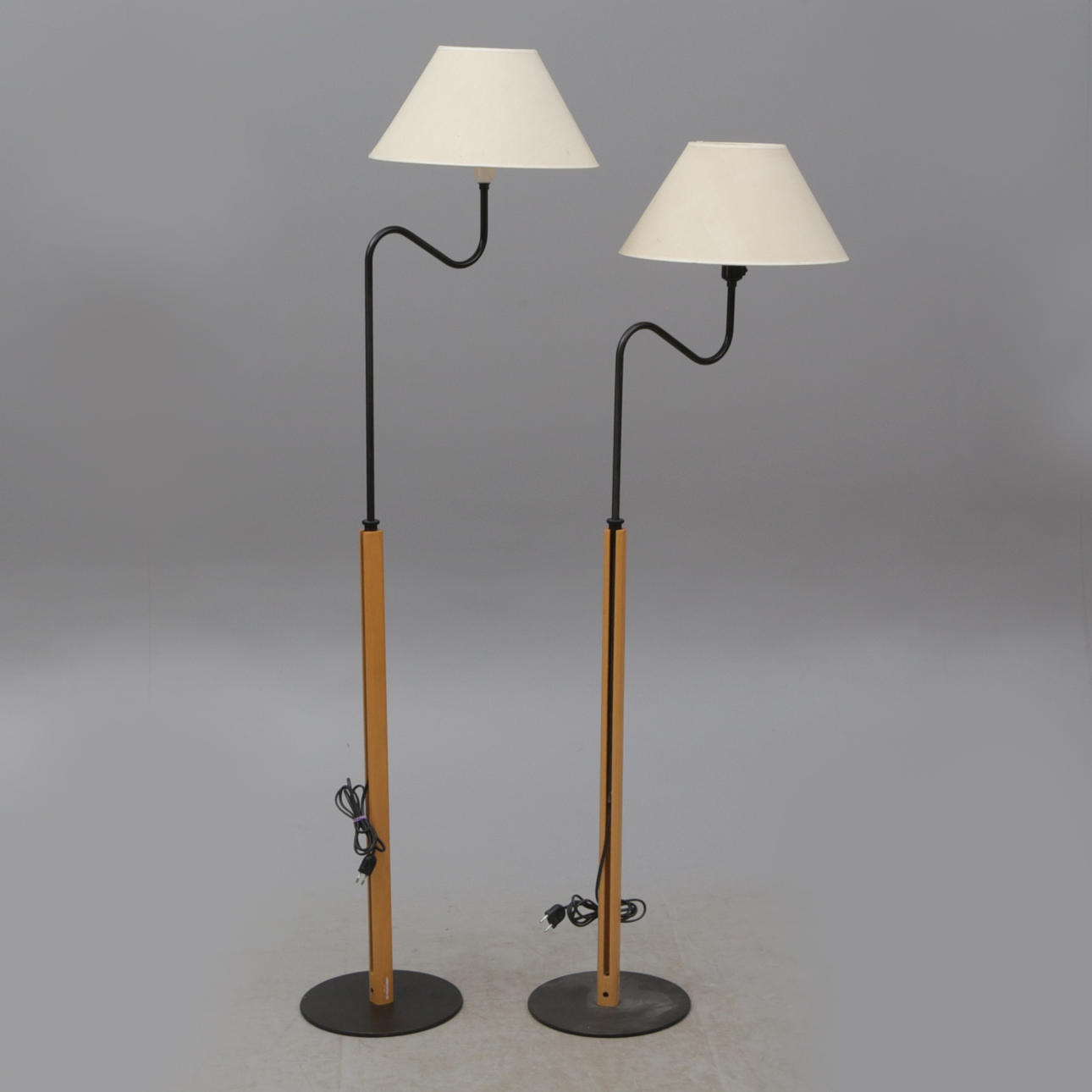 GOLVLAMPOR 2 st, Atelje Lyktan, Åhus.