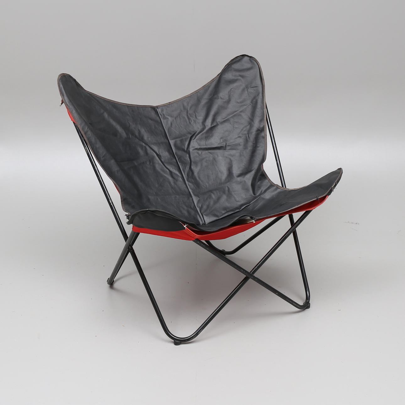 FLADDERMUSFÅTÖLJ, 1950/60-tal.