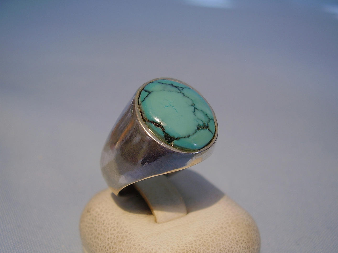 HERRRING MED TURKOS 4.80 ct. i silver 935.