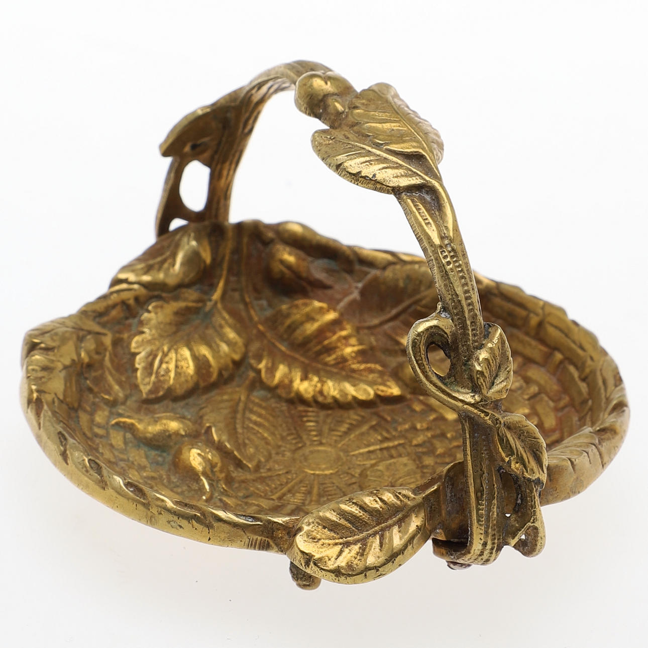 KORG, mässing, 1900-tal.