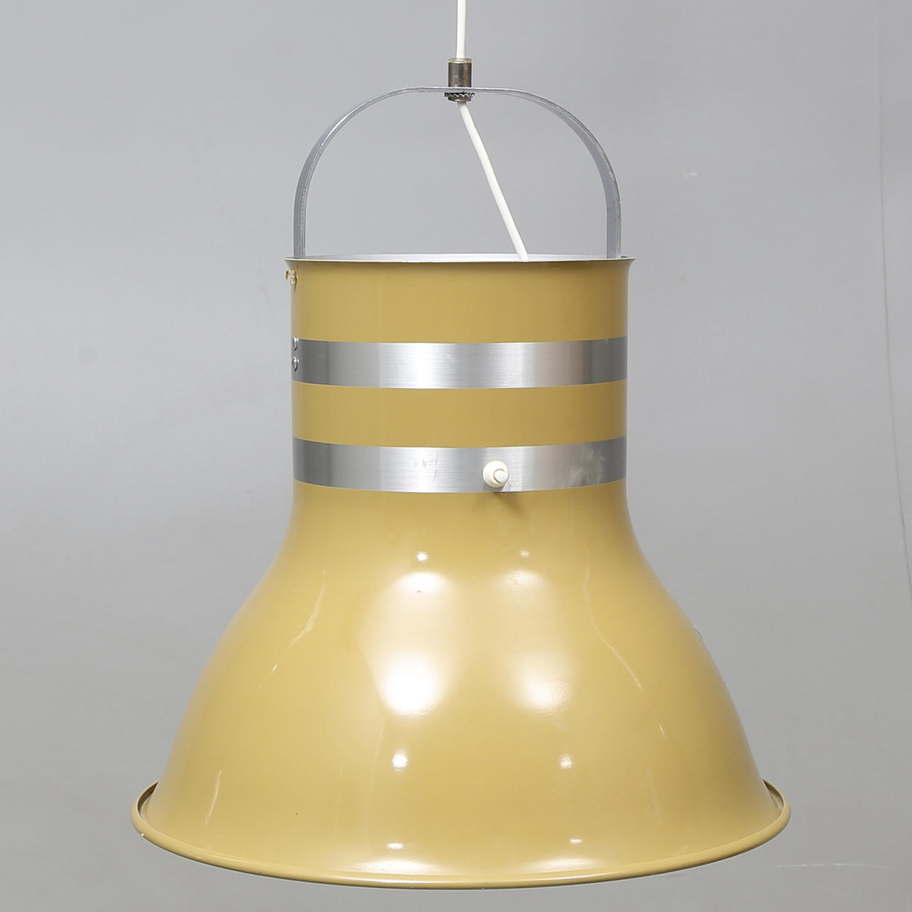 TAKLAMPA, Hinken, Kosta Lampan.