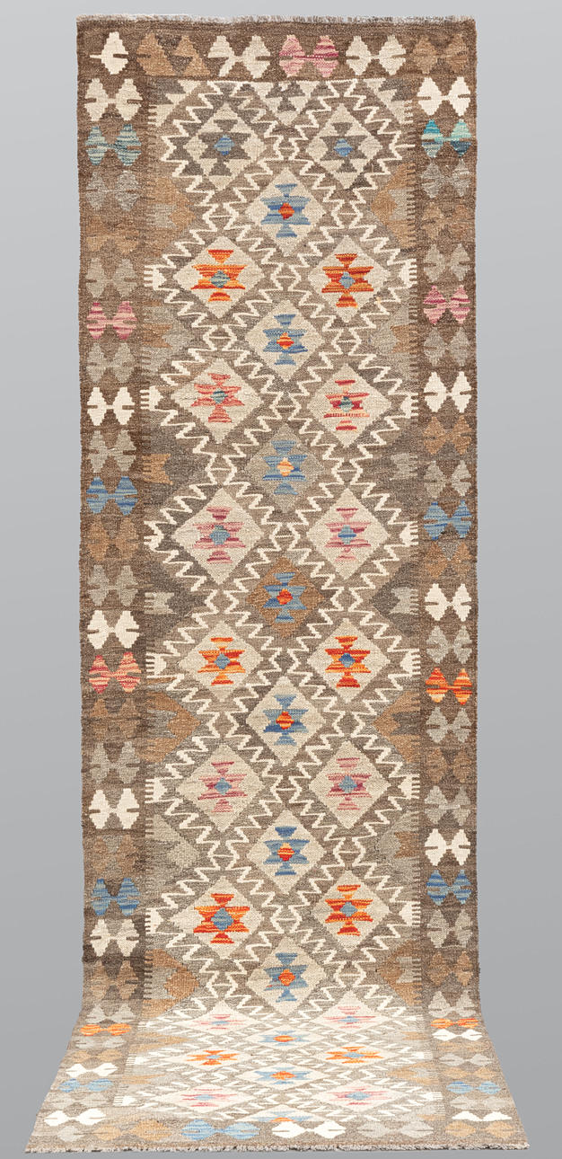 ORIENT CARPET, Kelim, gallery model. Approx. 286 x 82 cm.