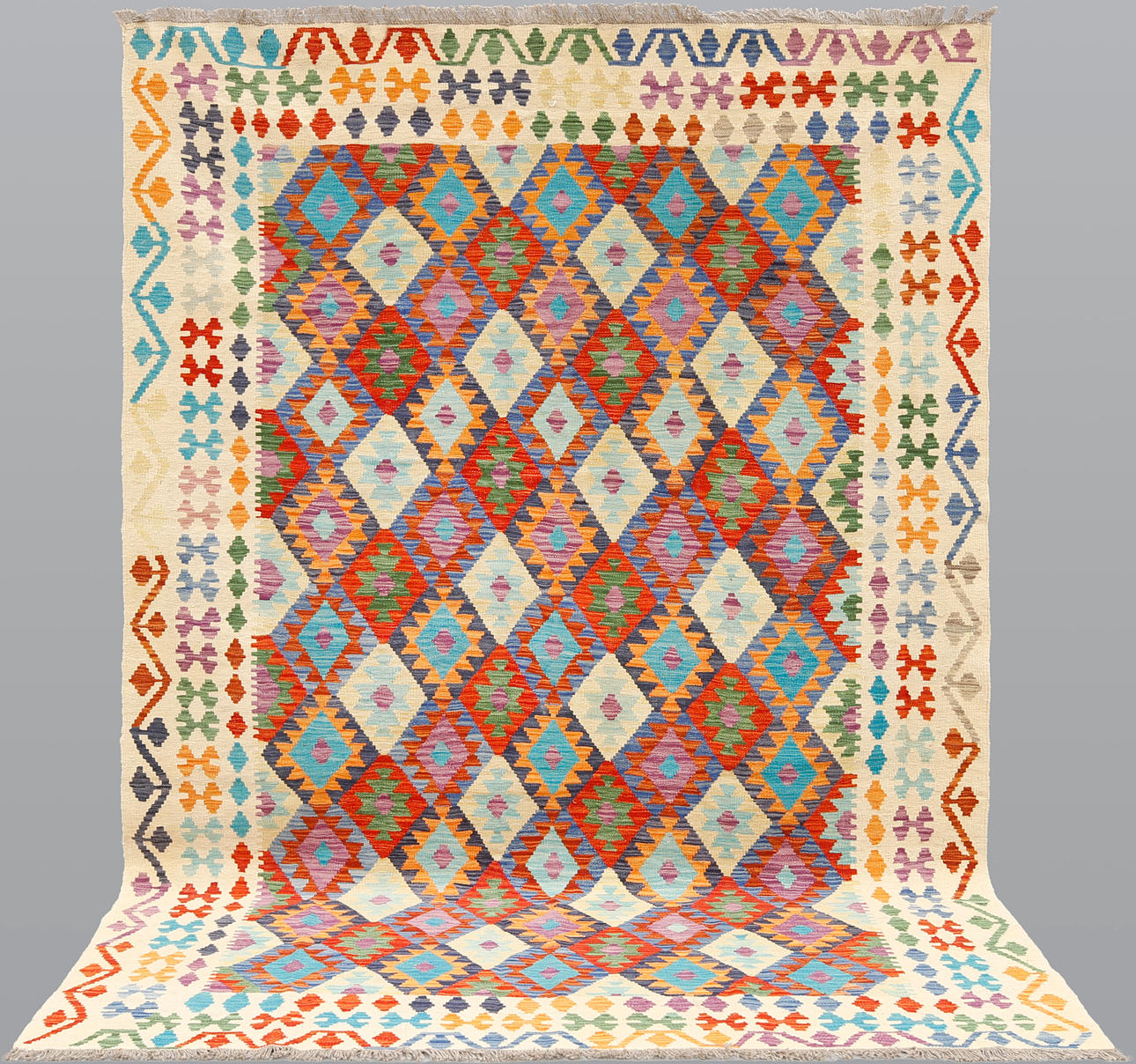 ORIENTMATTA, Kelim. Approx. 294 x 197 cm.