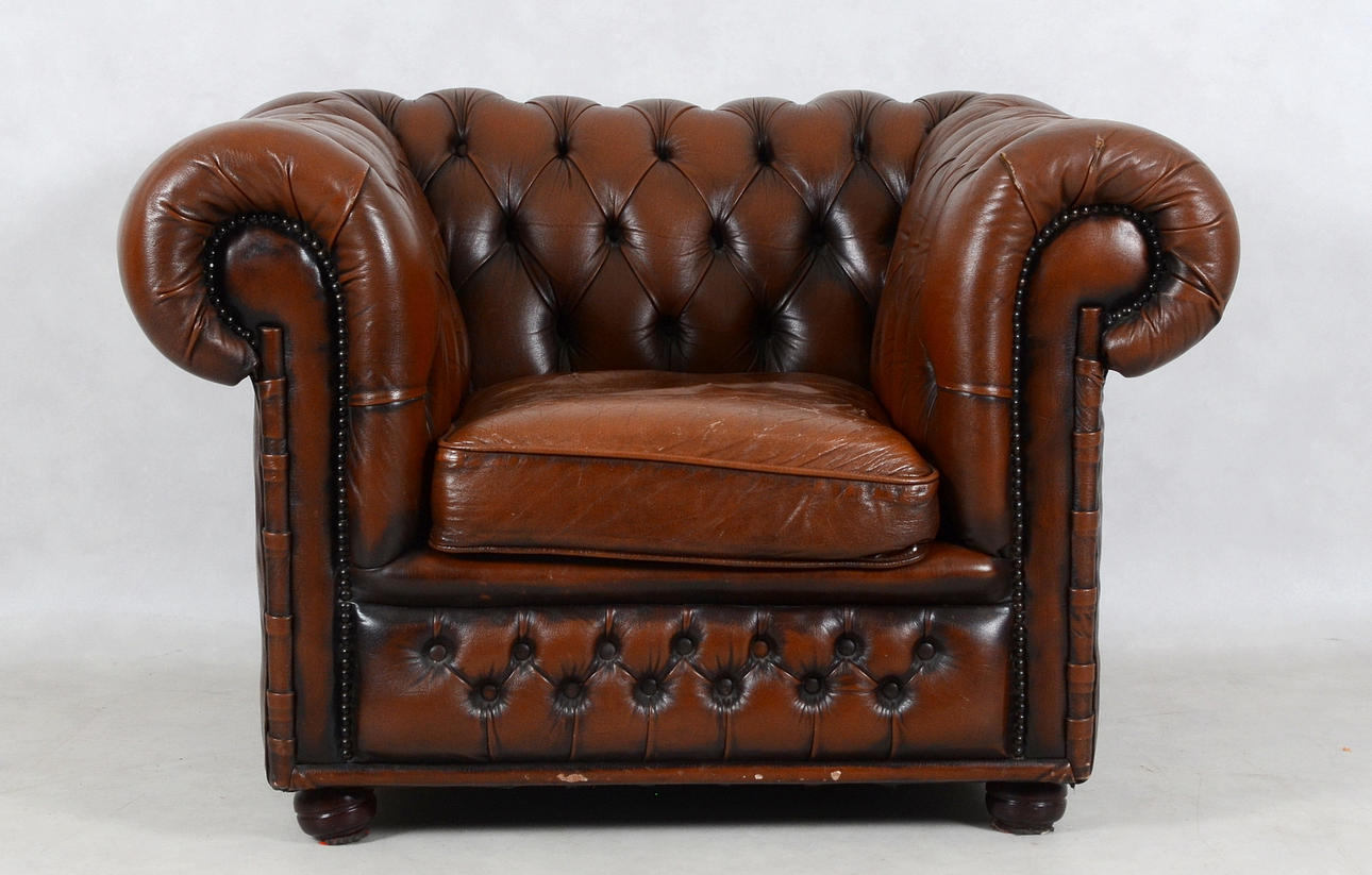 FÅTÖLJ Chesterfield, 1900-talets första hälft.