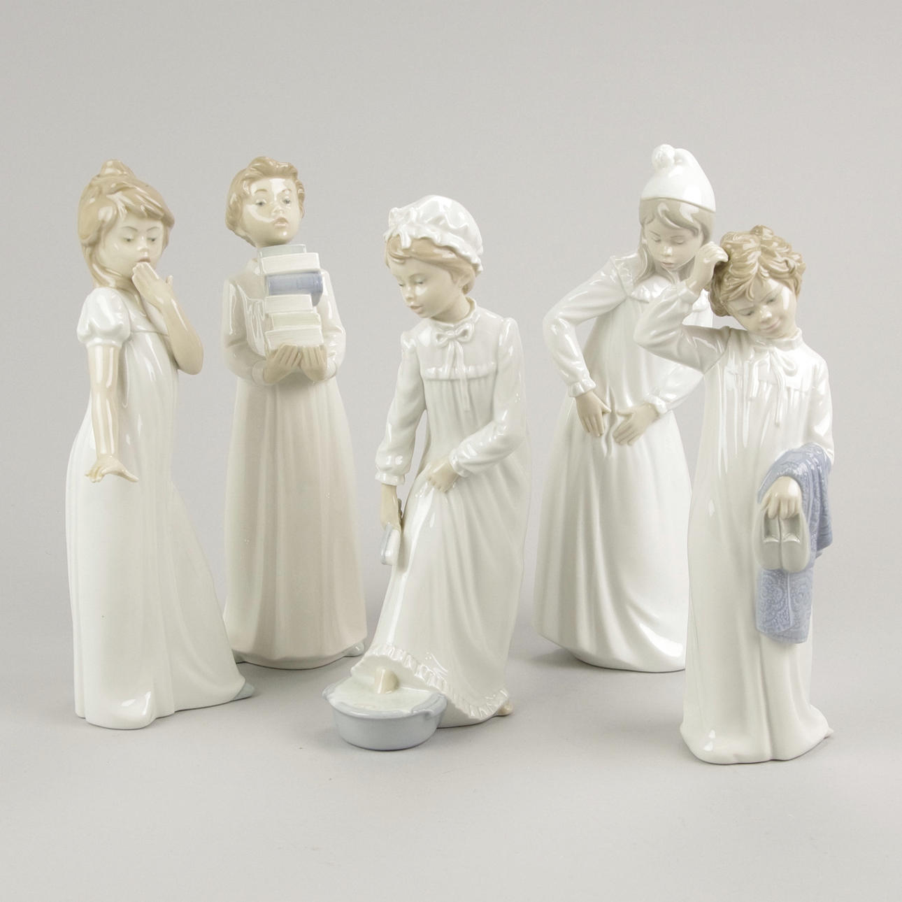 FIGURINER, 5 stycken, Nau.