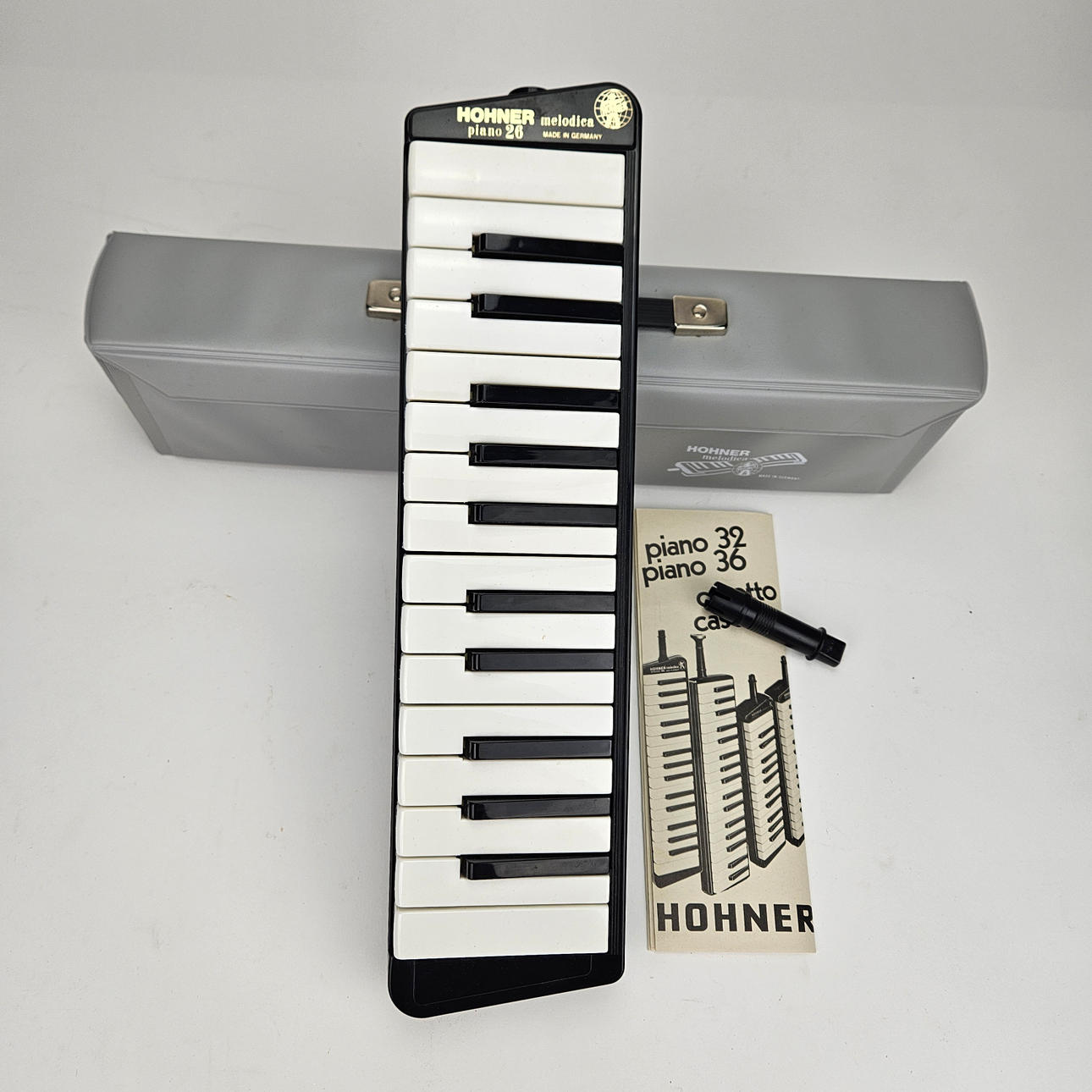 MELODIKA, Hohner melodica Piano 26, Germany. Collectables