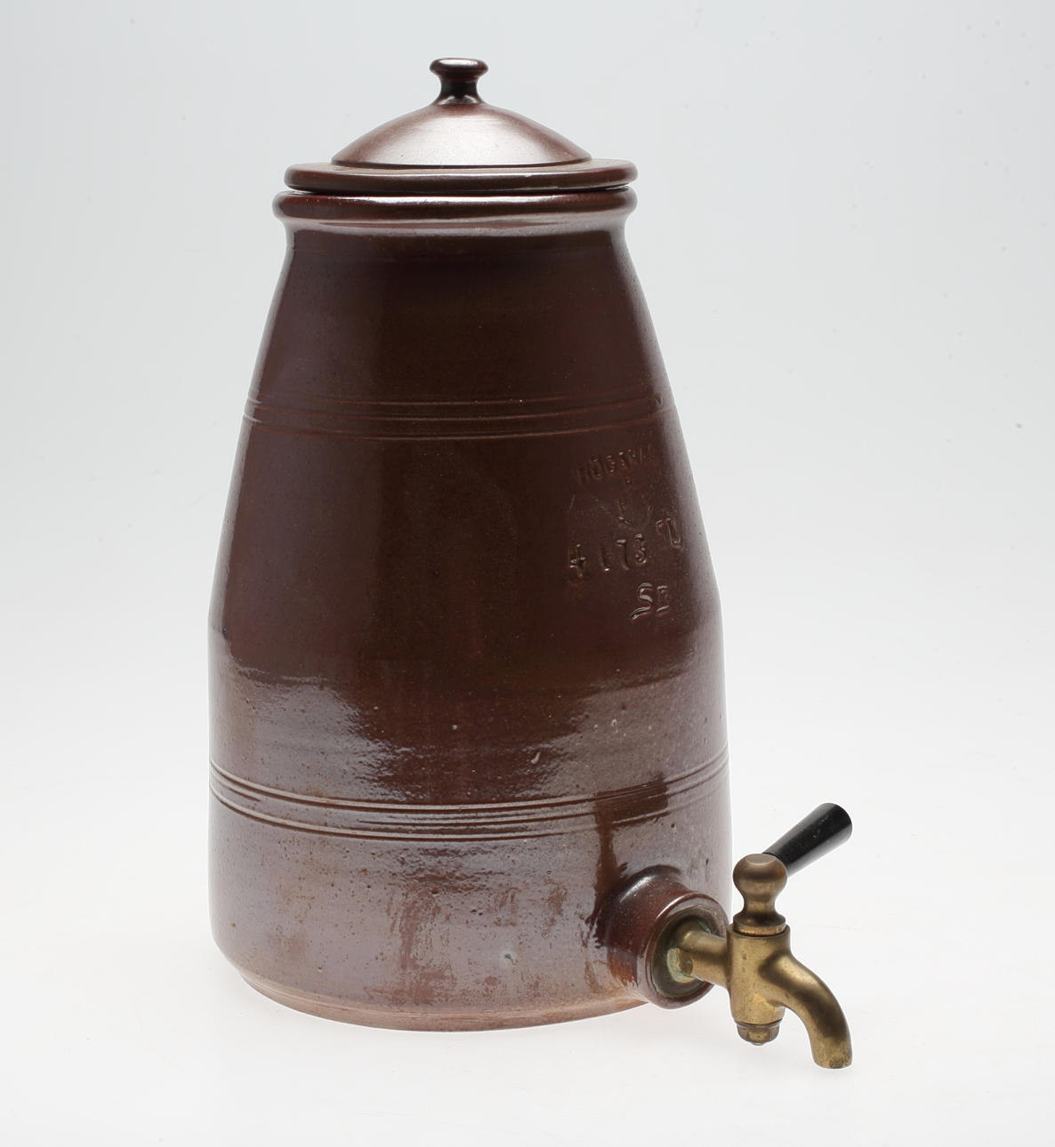 KRUS MED TAPPKRAN, 5 Liter, keramik, Sven Bohlin, Höganäs.