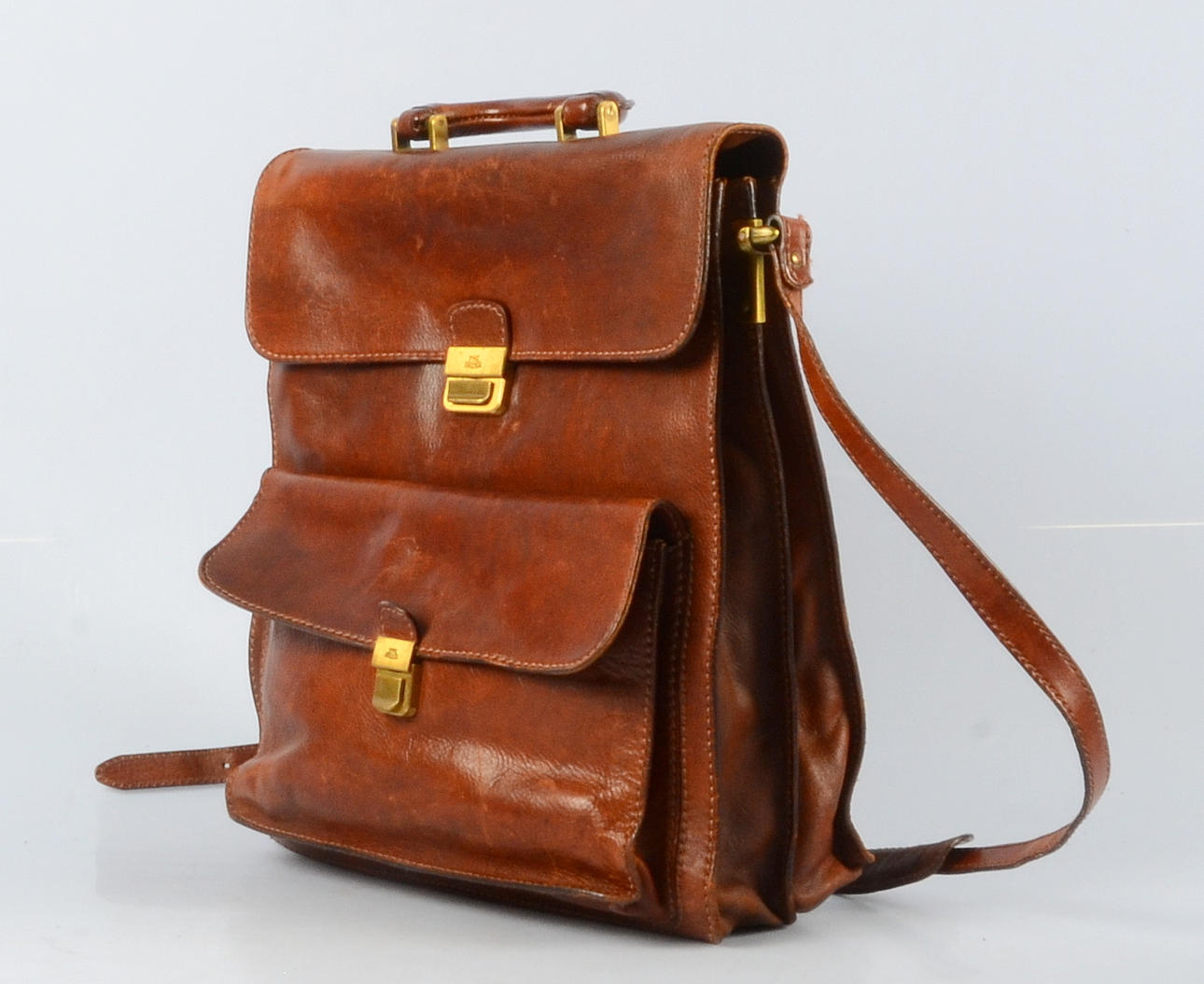 LEATHER BAG, The Bridge.