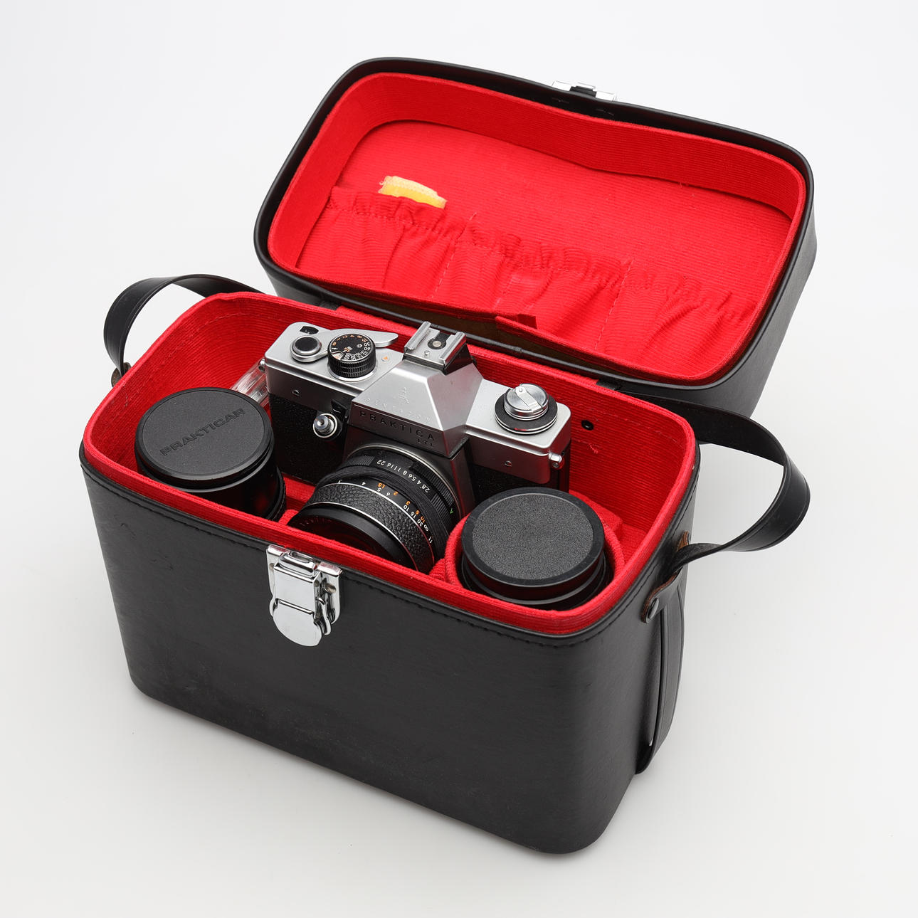 KAMERA mit Zubehör, Praktika.