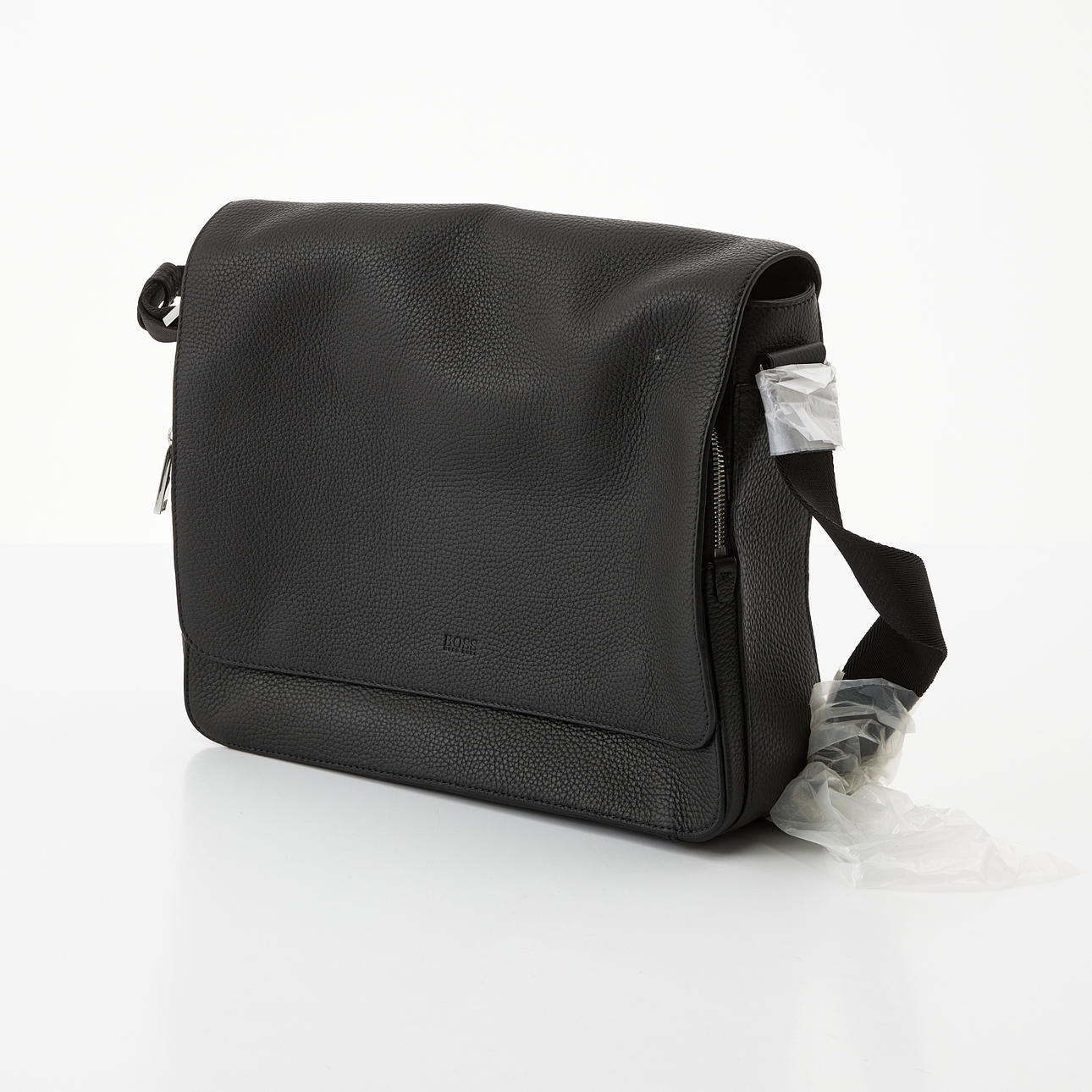 HUGO BOSS, axelremsväska.