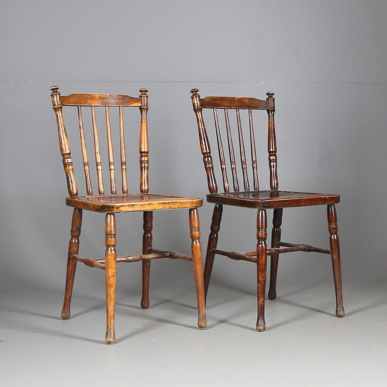 PINNSTOLAR, ett par, Luterma, Estland, 1900-tal.