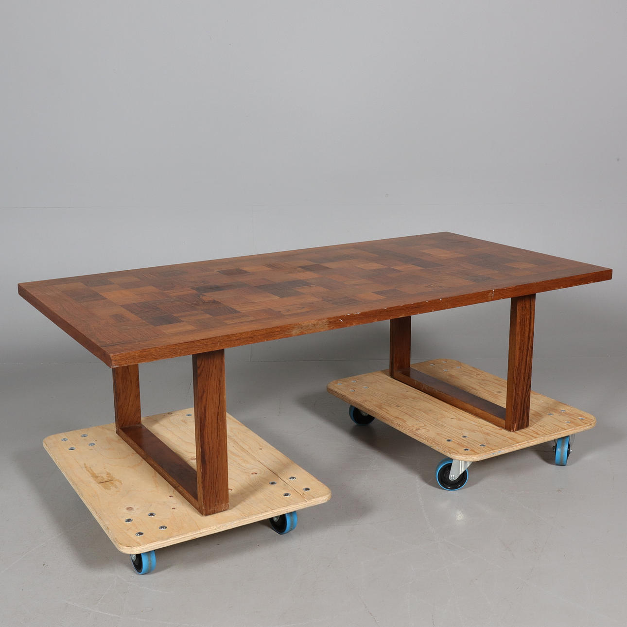 POUL CADOVIUS. A “Governor's Table” coffee table, CADO, Denmark.