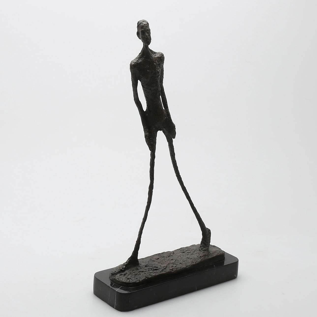 SKULPTUR, brons, stående man efter Giacometti, 2000-tal.