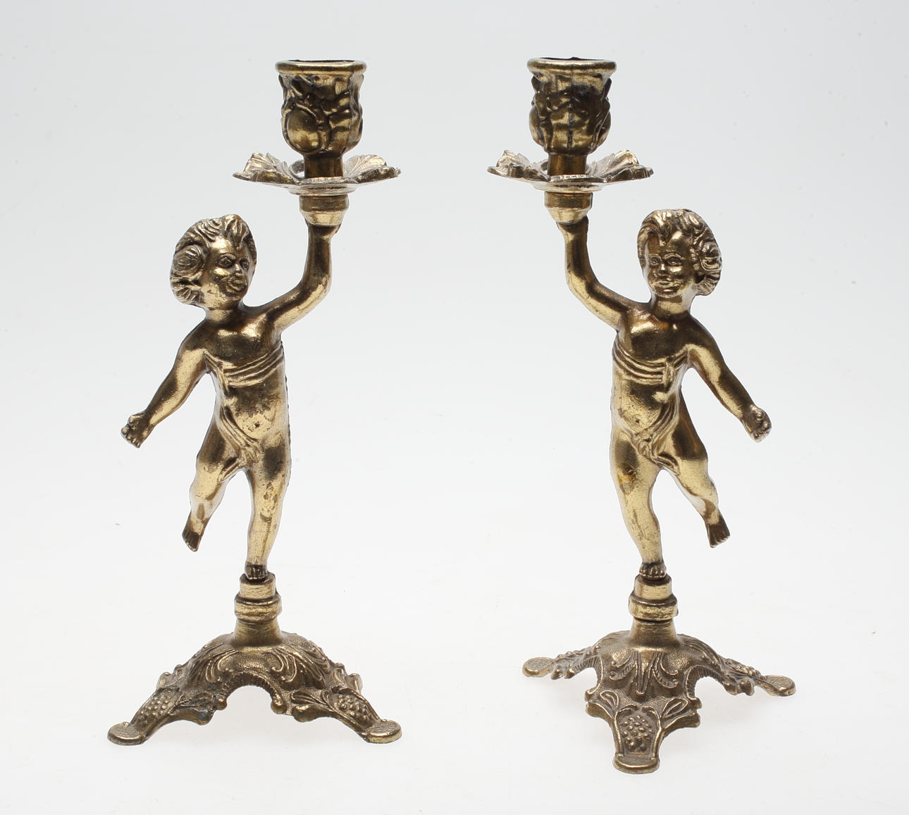 LJUSSTAKAR, ett par, metall, 1900-tal.