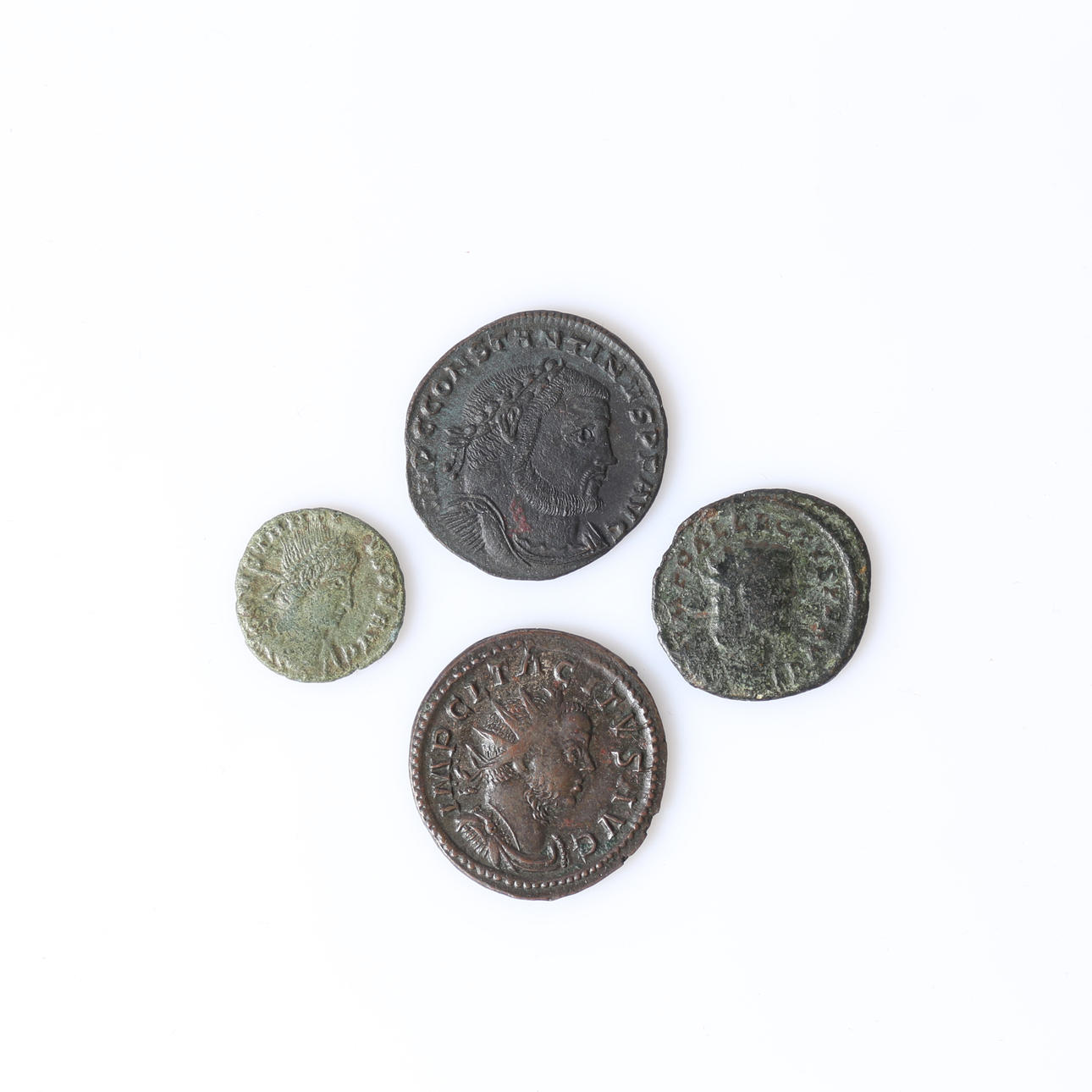 ROOMALAISET KOLIKOT.