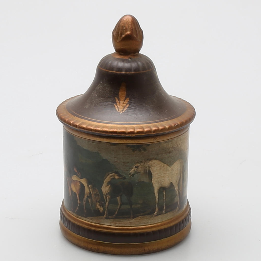 TOBAKSBURK MED LOCK, lergods 1900-talets förra hälft.