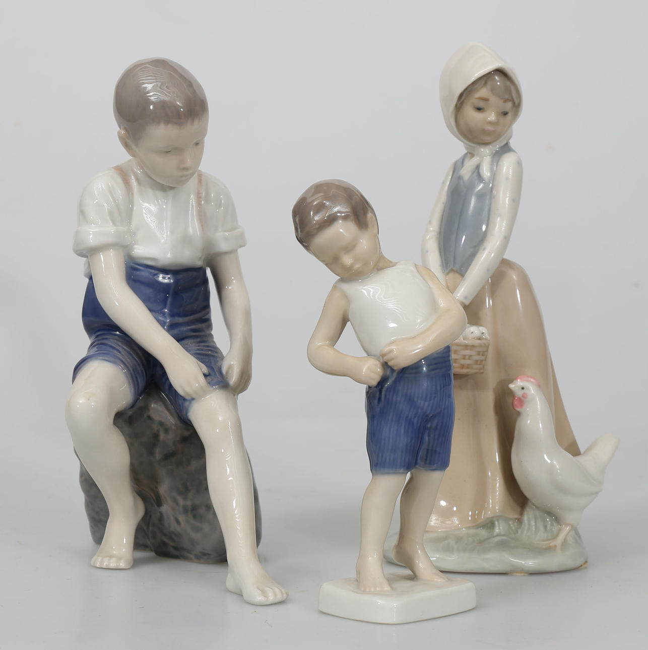 FIGURINER, porslin, 3 stycken, bland annat Bing & Gröndahl.