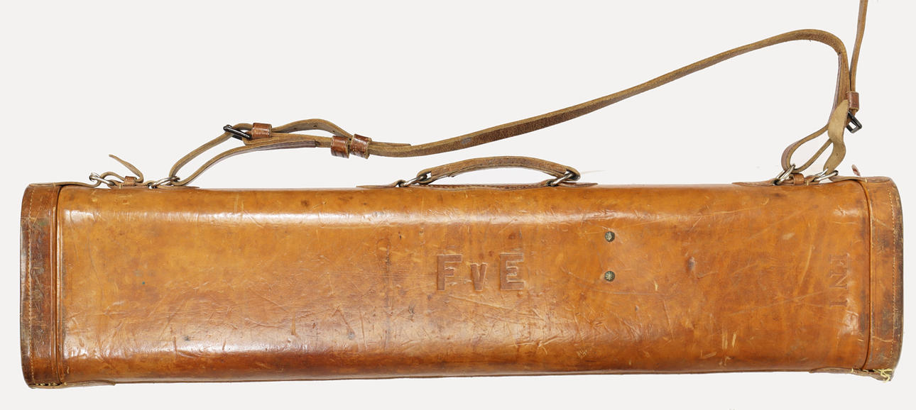 VÅBENKASSE/KUFFERT 5 stk.